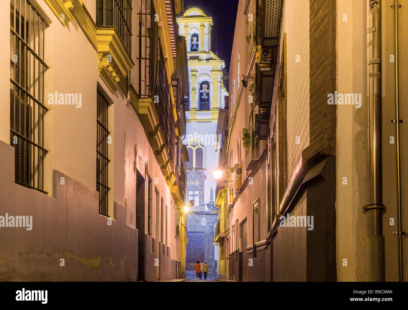 Eglise de Santa Cruz (Santa Cruz) Église de nuit à Séville, Andalousie, Espagne 2018 Banque D'Images