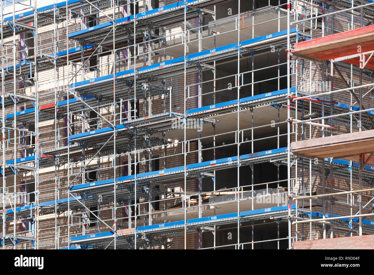 Immeuble en briques, d'échafaudages, construction site, shell, Bremerhaven, Brême, Allemagne, Europe je Wohngebäude aus backstein, Baugerüs Banque D'Images