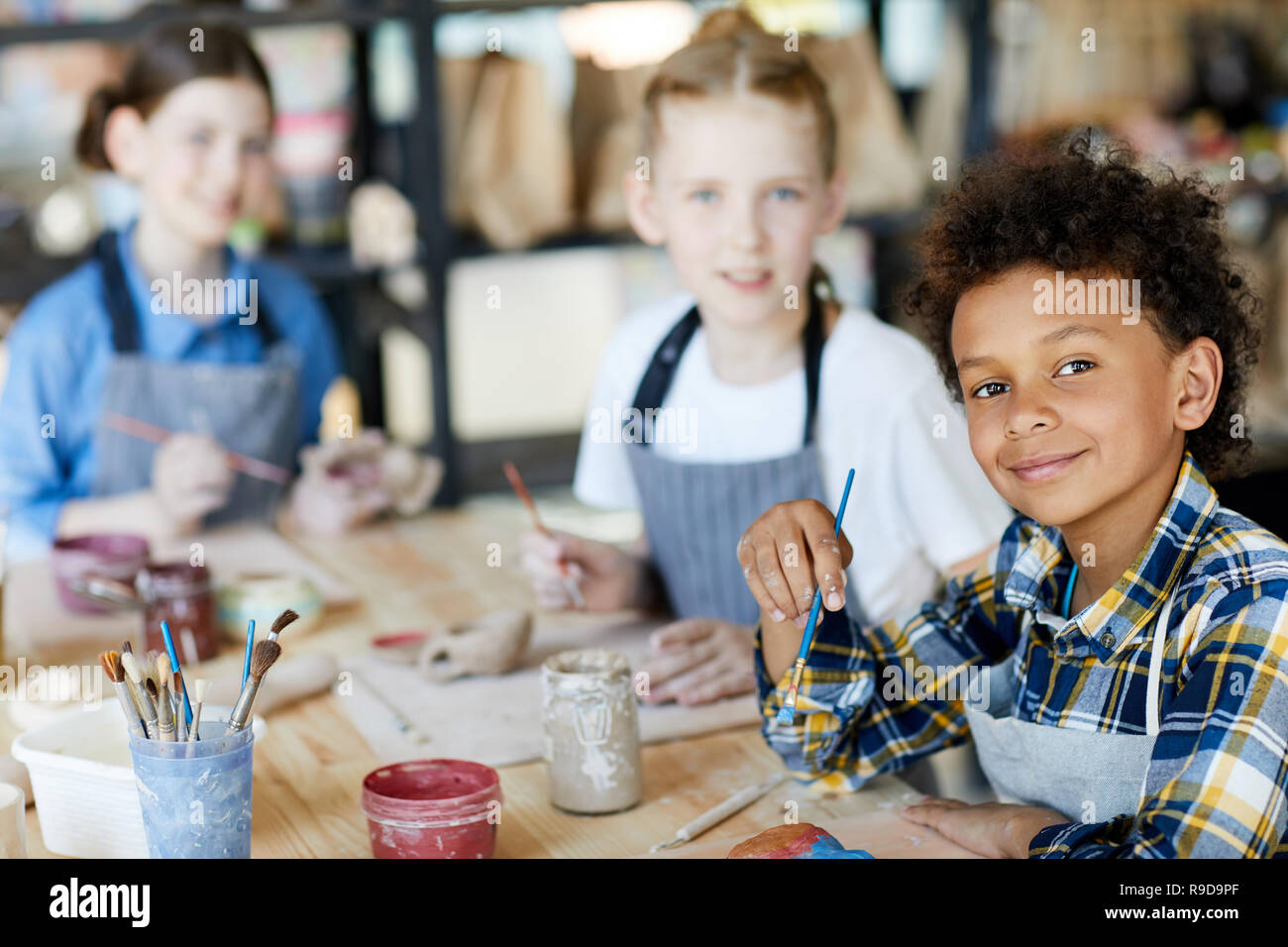 Boy at lesson Banque D'Images