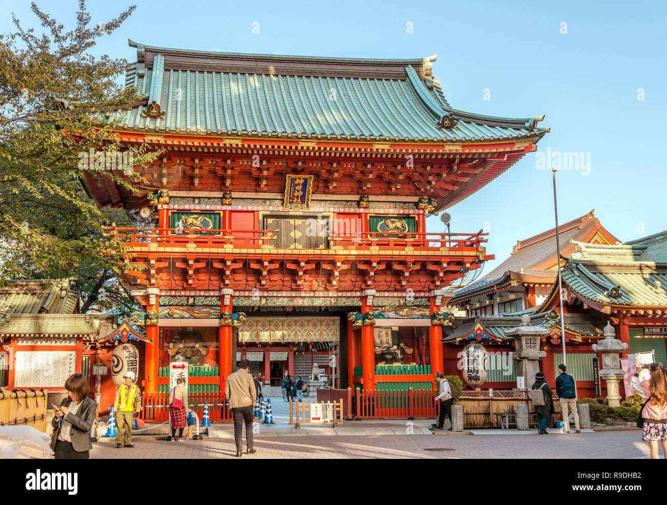 Entrée à l'ancien sanctuaire Kanda Myojin, sanctuaire Shinto situé à Chiyoda, Tokyo, Japon Banque D'Images