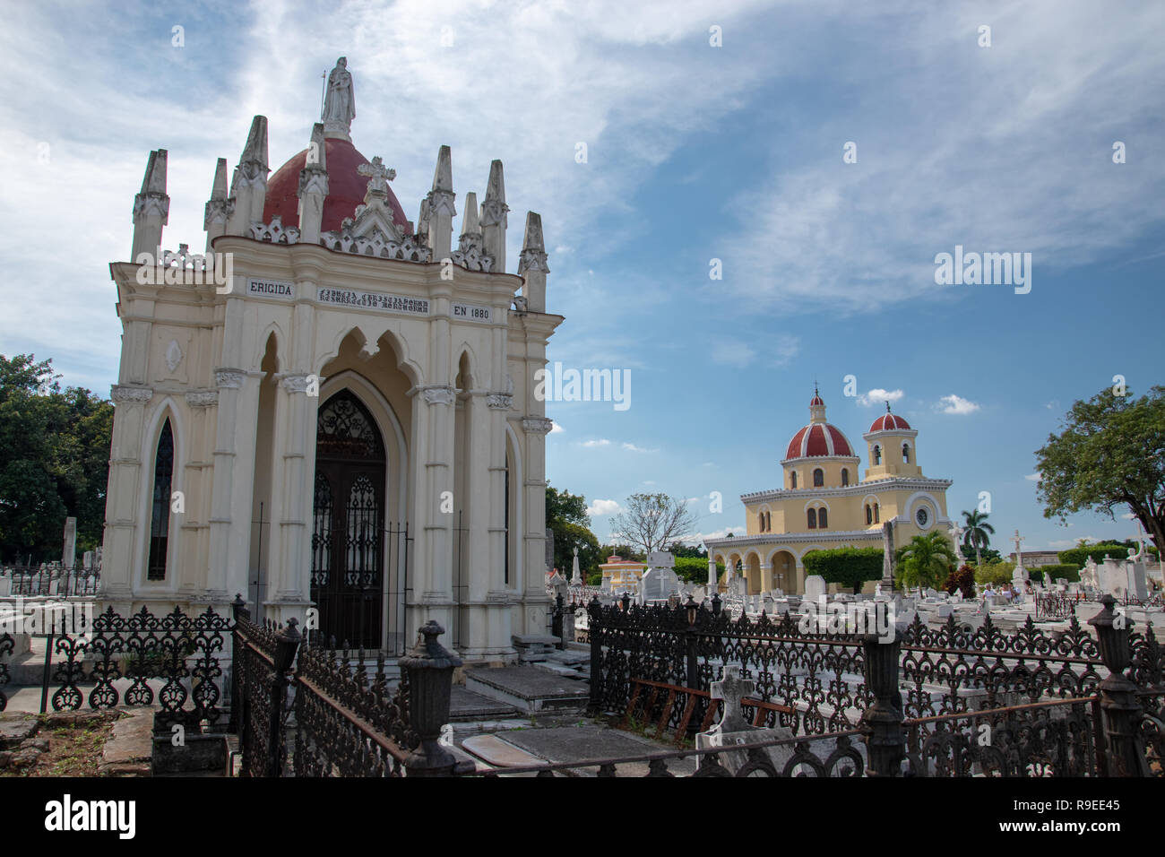El Cementario de Cristobal Colon (Colon) Cimetière a été fondée en 1876 dans le Vedado, La Havane, Cuba pour remplacer Espada cimetière. Le nom de Christophe Columb Banque D'Images