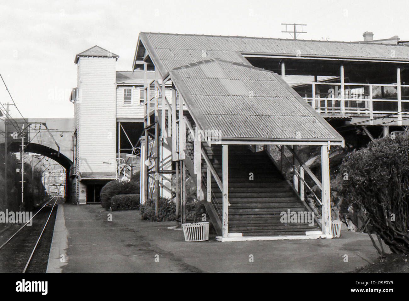 Lithgow Nouvelle Galles du Sud, Australie, en 1977, à la gare ferroviaire jusqu'à partir de la plate-forme de pont la Banque D'Images