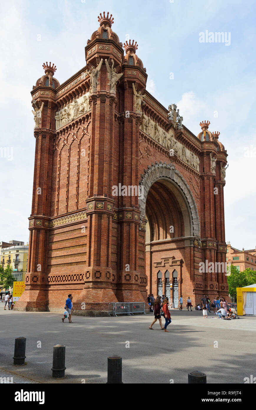 L'Arc de Triomf est un arc de triomphe dans la ville de Barcelone en Catalogne, Espagne. Banque D'Images