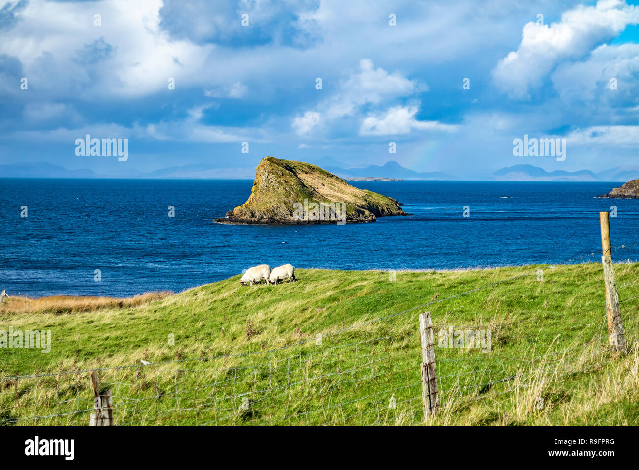 L'Île, Duntulm Tulm baie à côté de la ruine du château de l'Ile de Skye - Ecosse. Banque D'Images