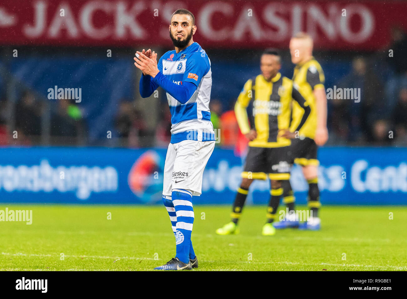 Doetinchem Pays-Bas, 23 décembre 2018 de l'Eredivisie néerlandaise de football : De Graafschap v Vitesse Arnhem Youssef El Jebli (de Graafschap) Crédit : Orange Photos vof/Alamy Live News Banque D'Images