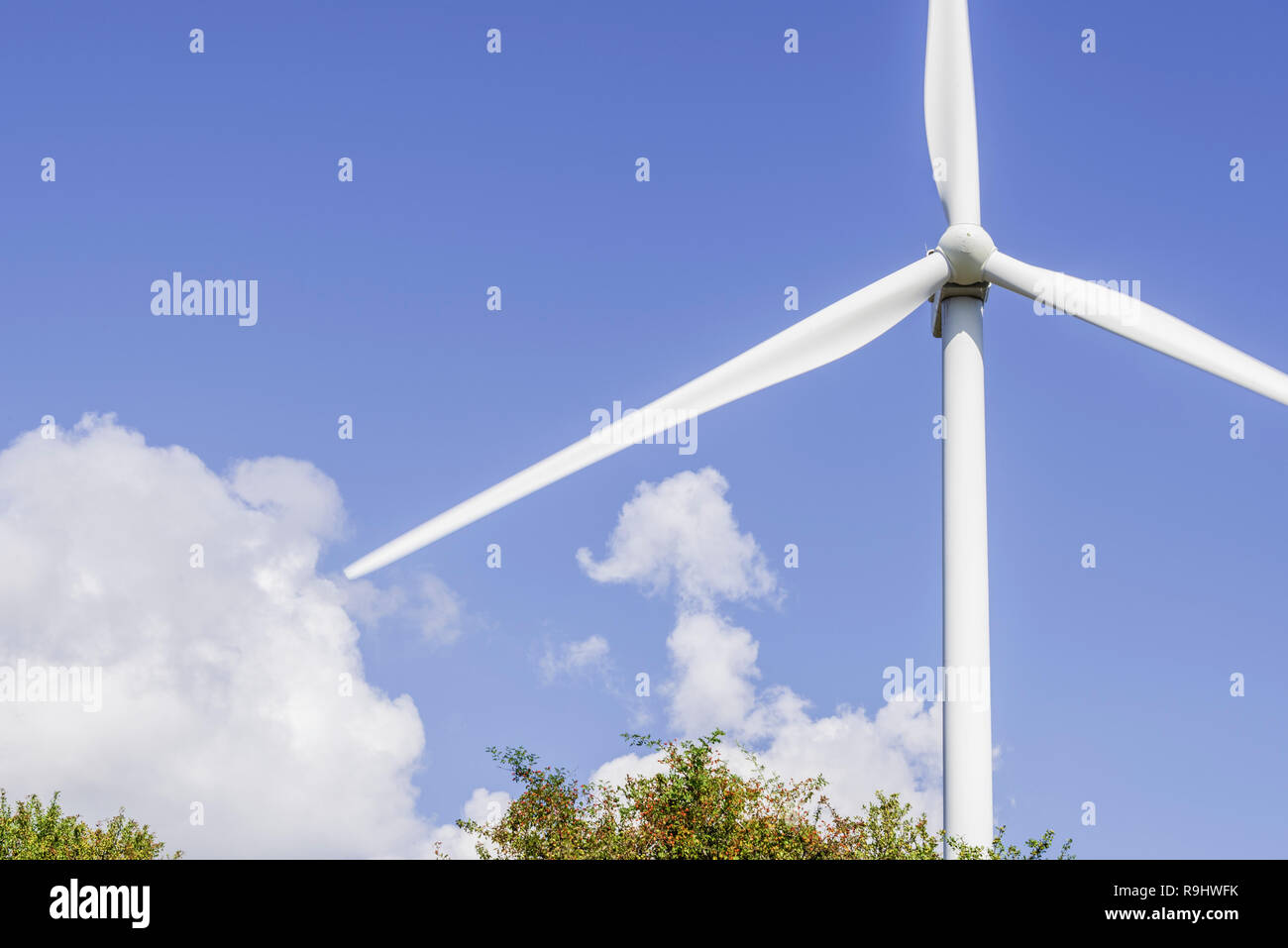 Éoliennes dans un parc éolien à l'intérieur Val d'Agri hills, Basilicate Banque D'Images