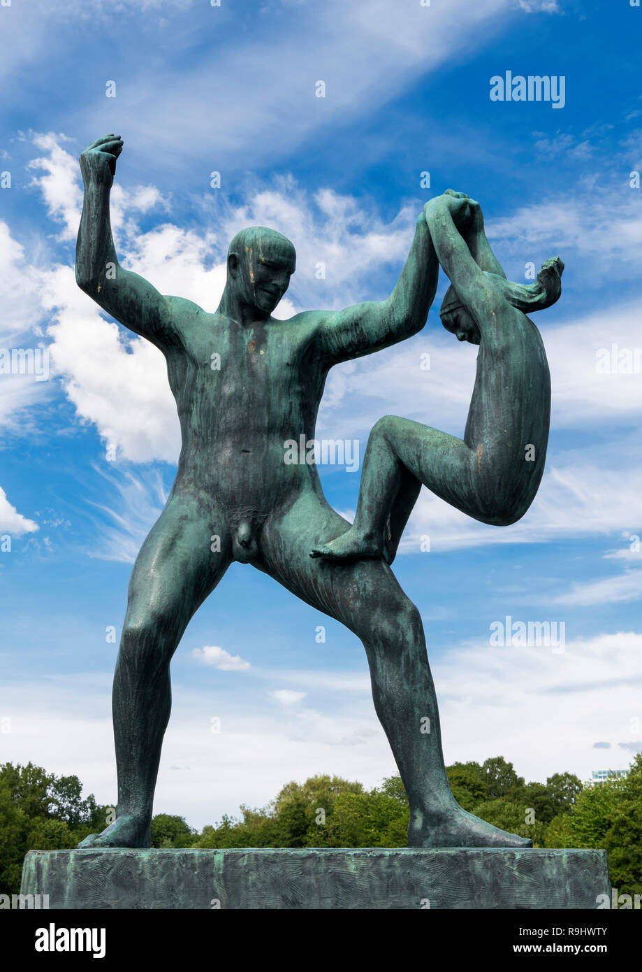 Sculpture par le sculpteur norvégien Gustav Vigeland, Parc de Sculptures de Vigeland,, (Vigelandsparken), Frognerparken, Oslo, Norvège Banque D'Images