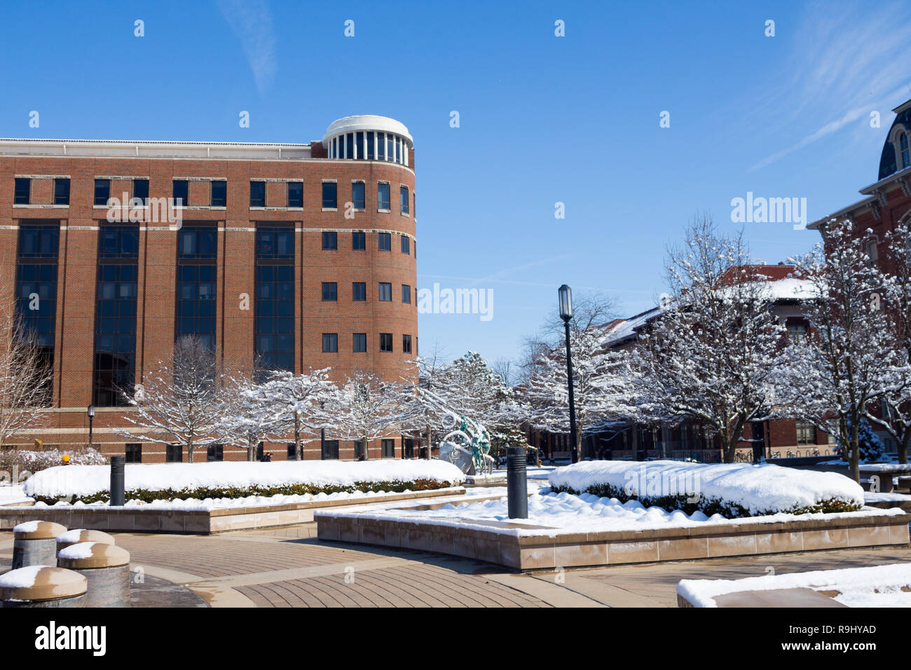 Beering Hall avec neige, Purdue University, West Lafayette, Indiana, États-Unis Banque D'Images