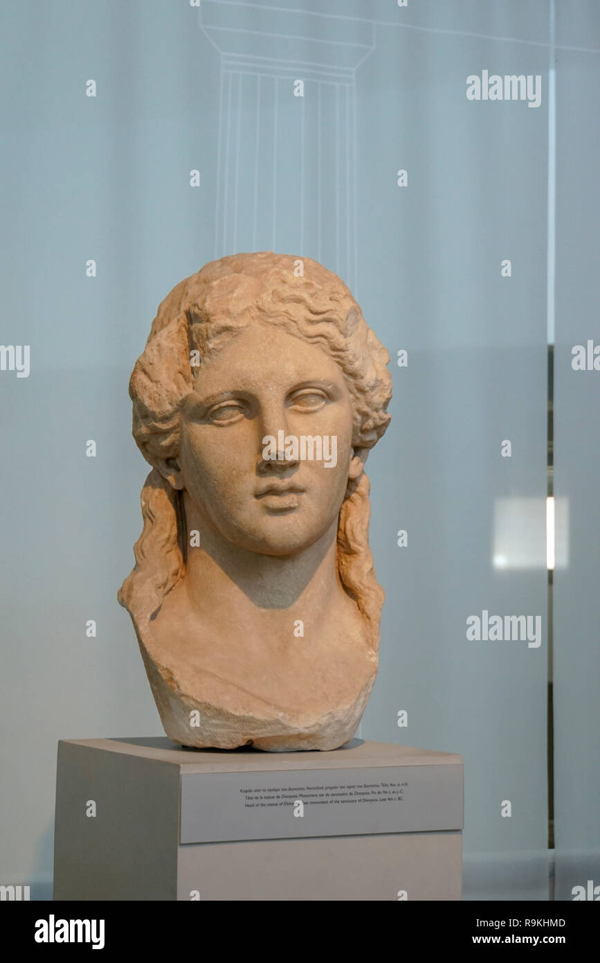 Tête de Dionysos au Musée Archéologique de Thasos est un musée situé à Milna sur l'île de Thassos, est de la Macédoine, Grèce Banque D'Images