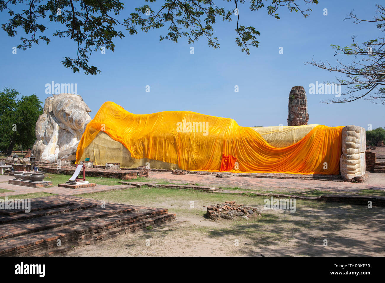 Statue de Bouddha couché du Wat Na Phramane, Ayutthaya, Thaïlande Banque D'Images