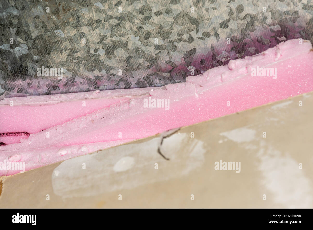 Détail de l'isolation en polystyrène, des fils, et d'air Banque D'Images