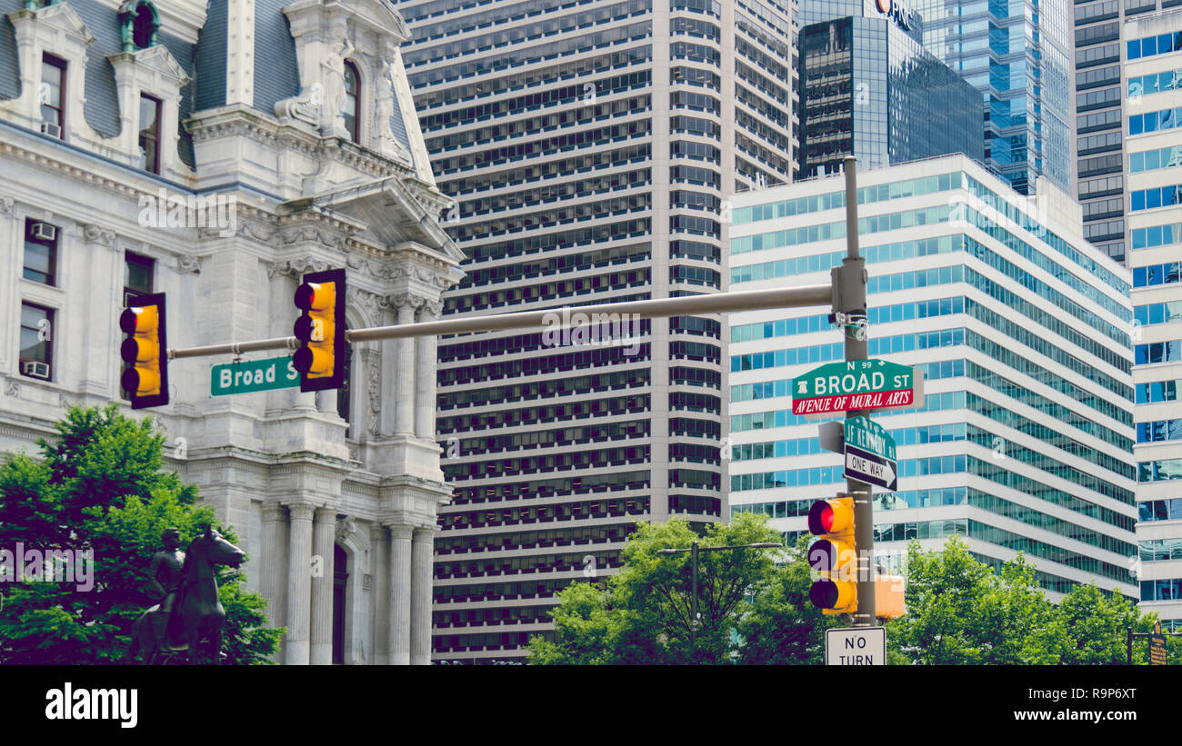 Gratte-ciel dans le centre ville, Philadelphie, Pennsylvanie. United States Banque D'Images