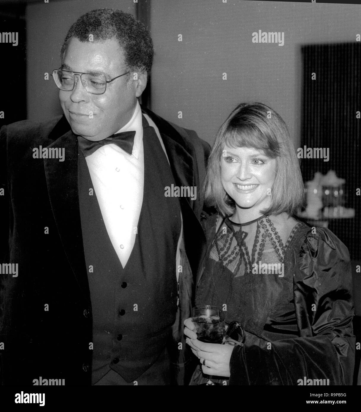 James Earl Jones et sa femme Cecilia Hart 1978 Photo par Adam Scull/PHOTOlink/MediaPunch Banque D'Images