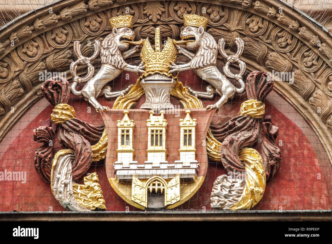 Lion tchèque, armoiries de Prague détail sur la façade de l'hôtel de ville de Prague République tchèque Banque D'Images