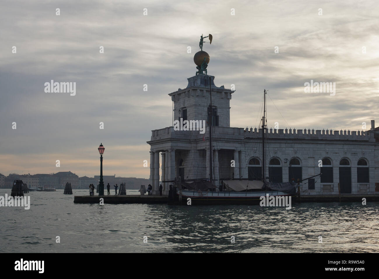 Punta della Dogana à Venise, Italie. Banque D'Images