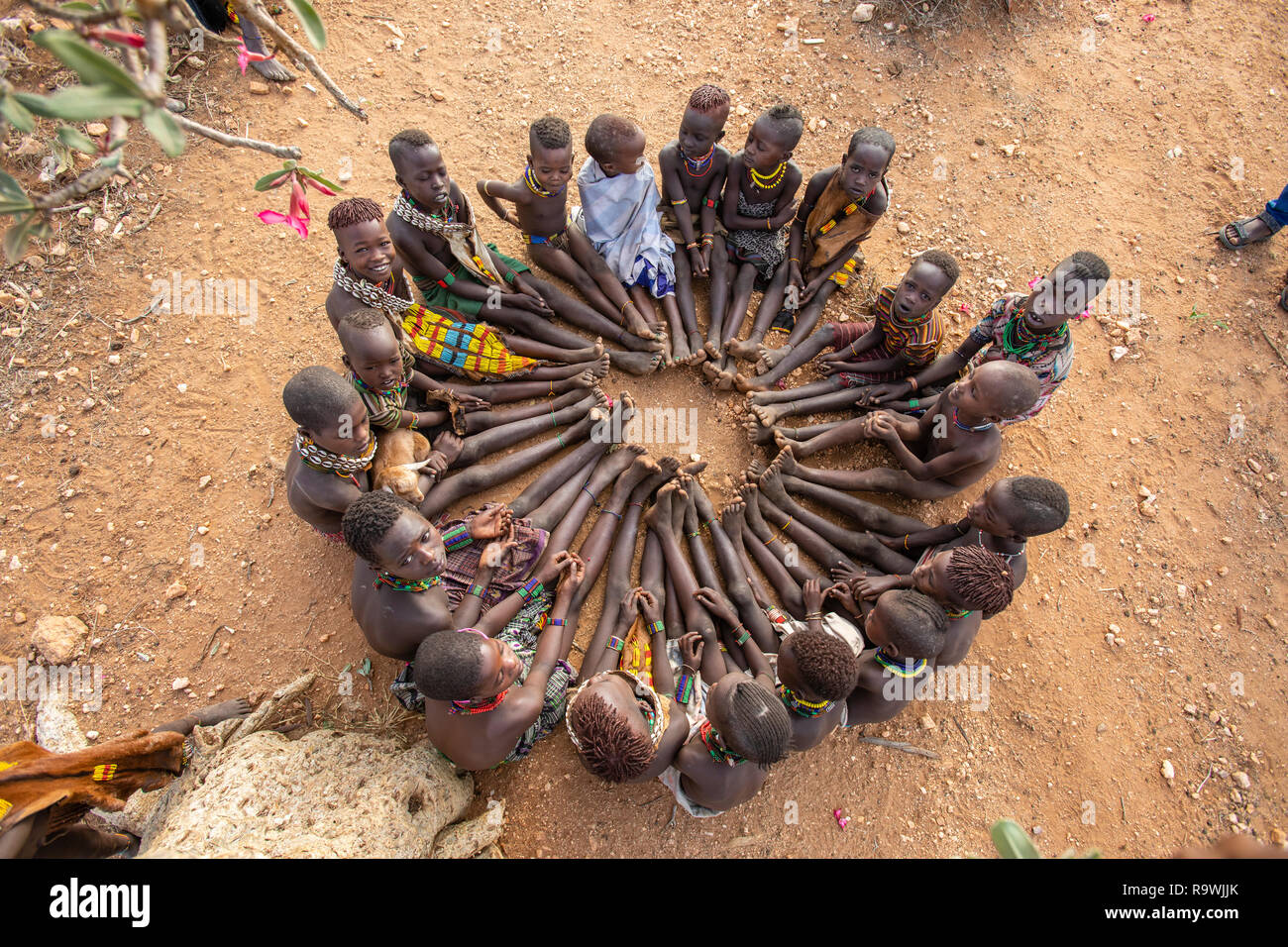 Les garçons de la tribu Hamar Vallée de l'Omo, Ethiopie Banque D'Images