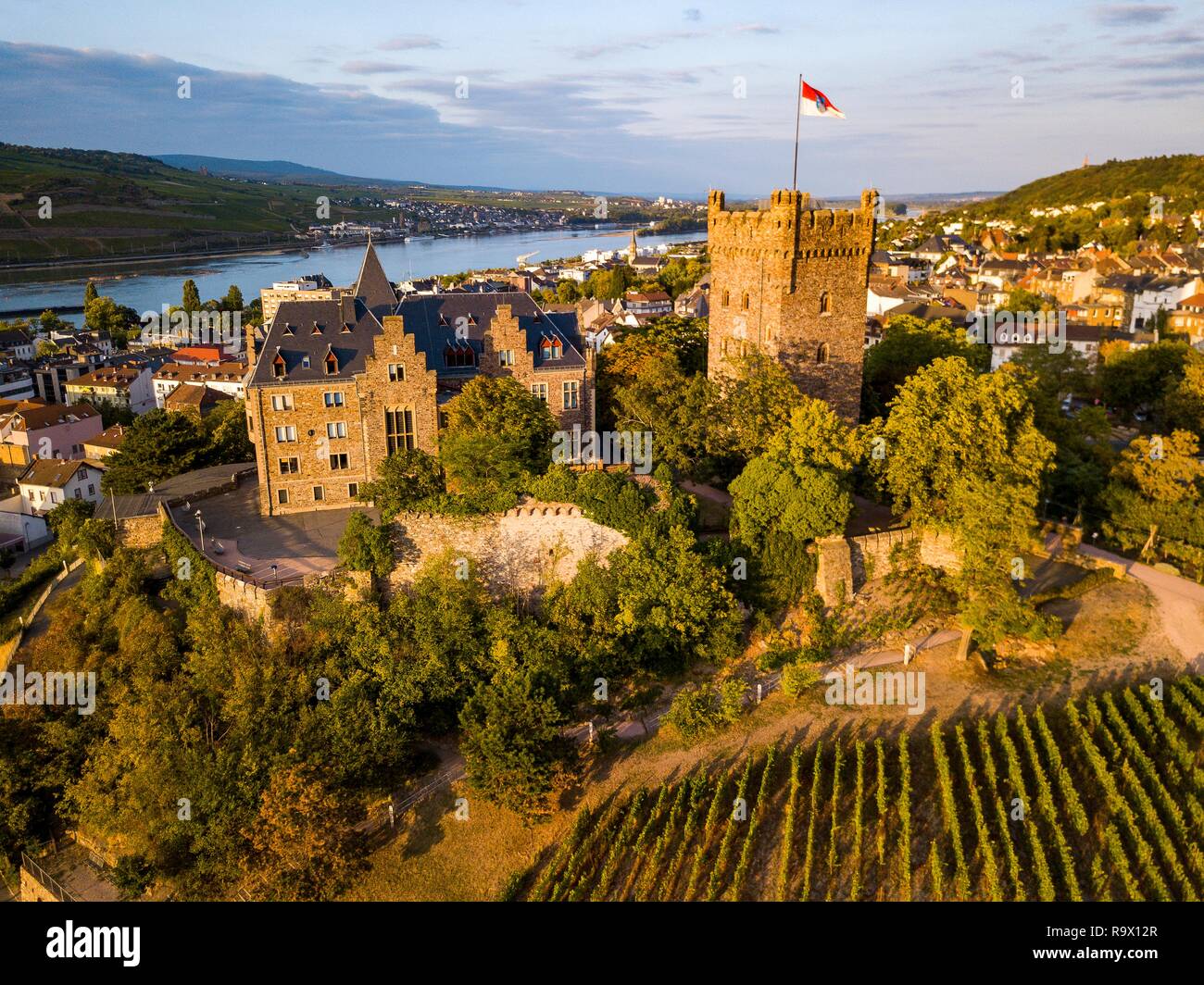 Bingen am Rhein, Vallée du Haut-Rhin moyen, l'UNESCO Patrimoine mondial, derrière, RŸdesheim Klopp, Château Banque D'Images