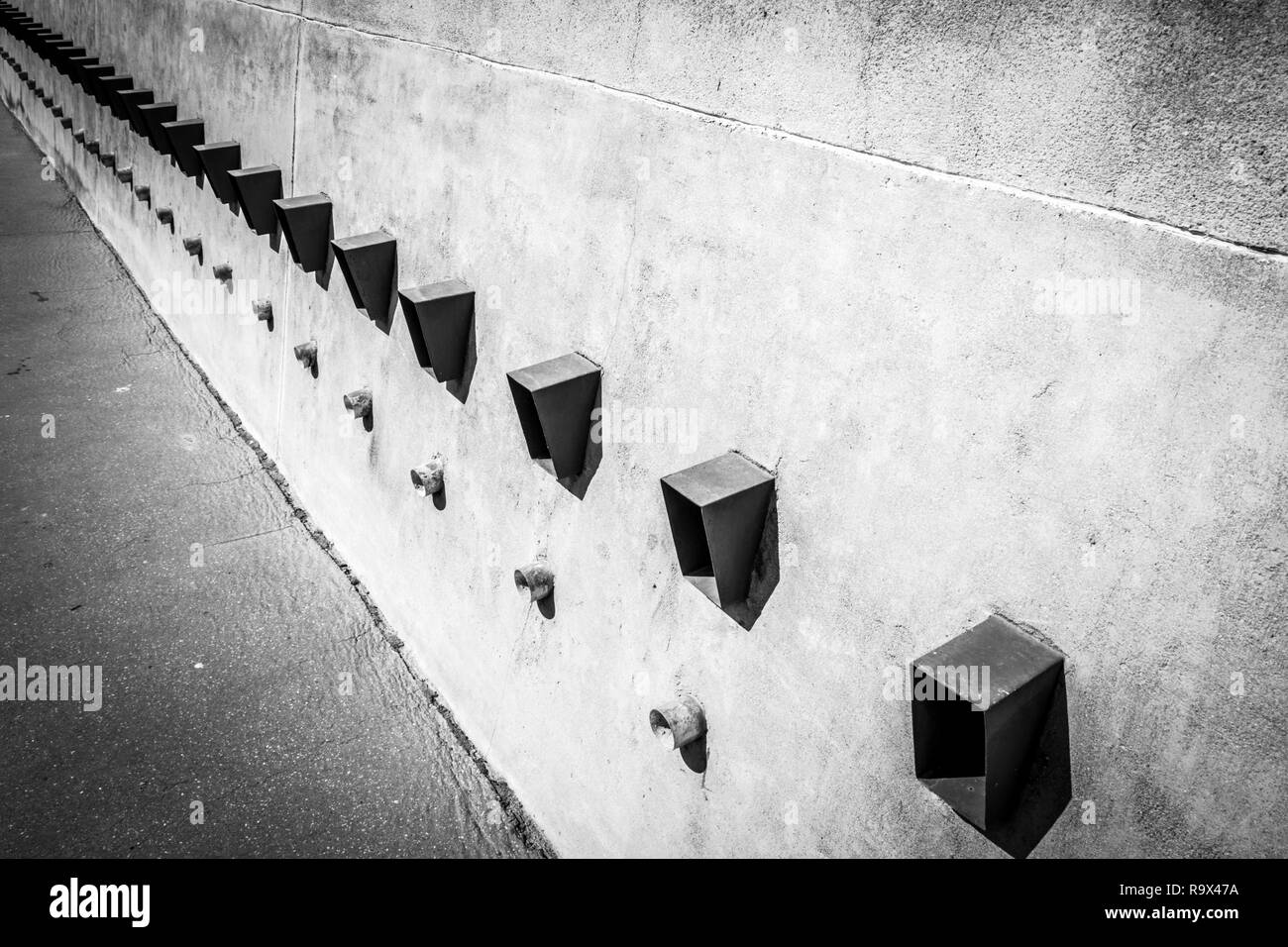 Détails de toiture de l'habitation Le Corbusier moderniste développement Unite d'habitation à Marseille, sud de la France, France Banque D'Images