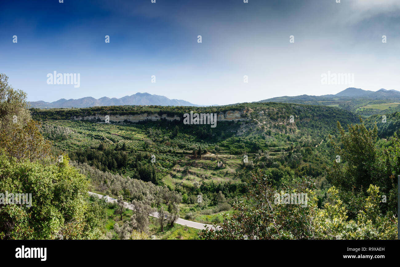 Vue paysage de feuillage luxuriant Crete Grèce Europe Banque D'Images