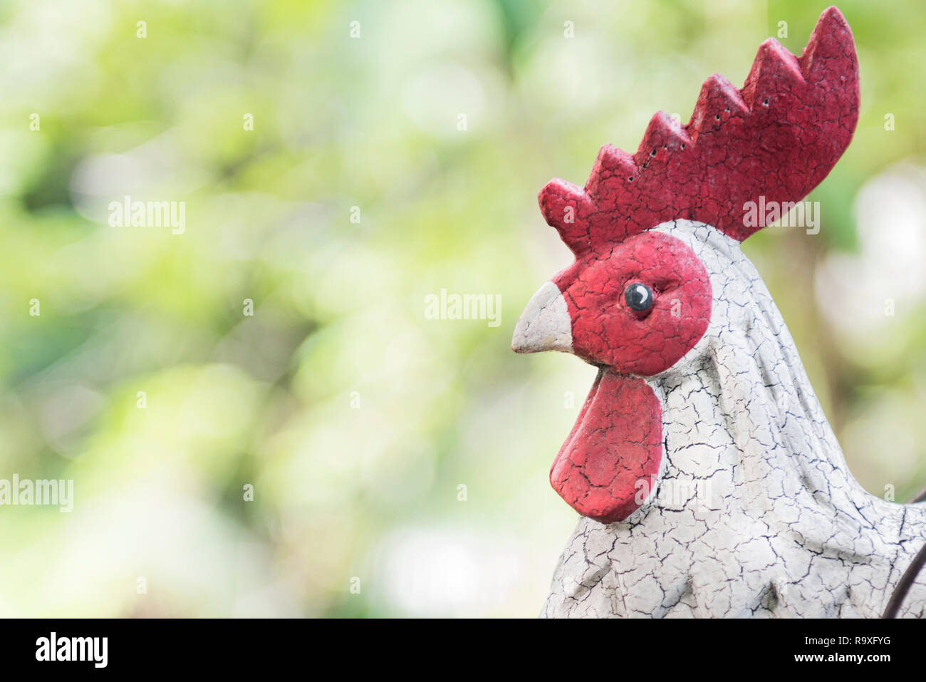 Coq en bois faits à la main pour la décoration, la Thaïlande. Banque D'Images