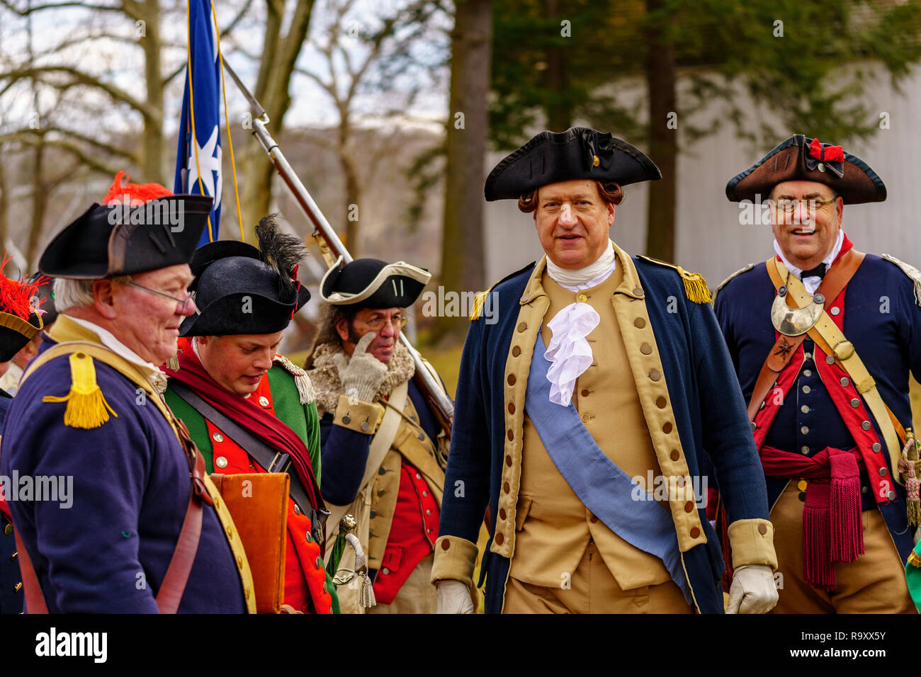 Washington Crossing, PA, USA - 25 décembre 2018 : Reenactors se retrouvent au Washington Crossing State Park pour commémorer le Général George Washington's c Banque D'Images