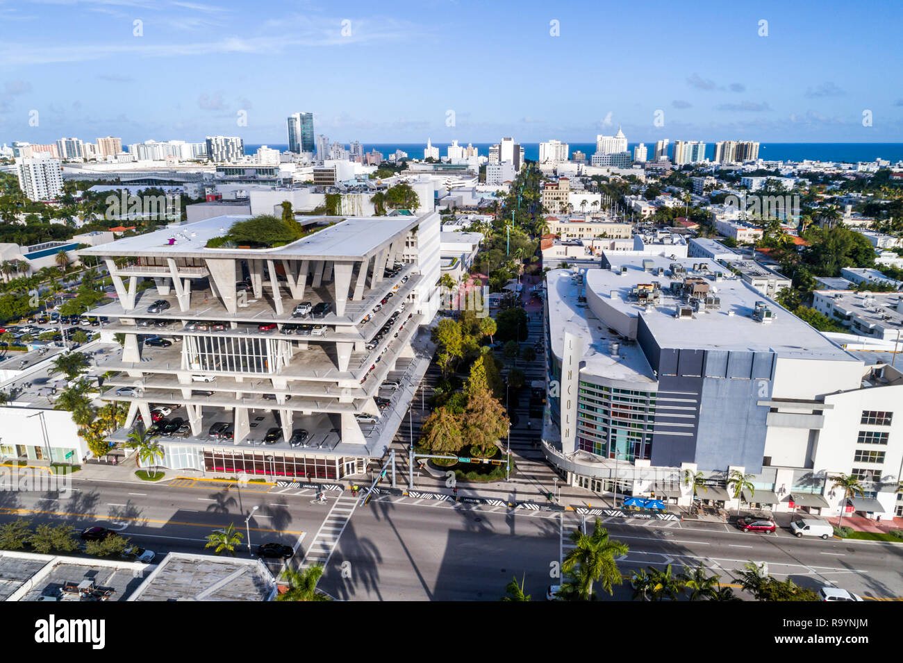 Miami Beach Florida, Alton Road, Lincoln Road, LAZ parking garage 1111, Regal Cinemas South Beach IMAX, vue aérienne depuis le dessus Banque D'Images