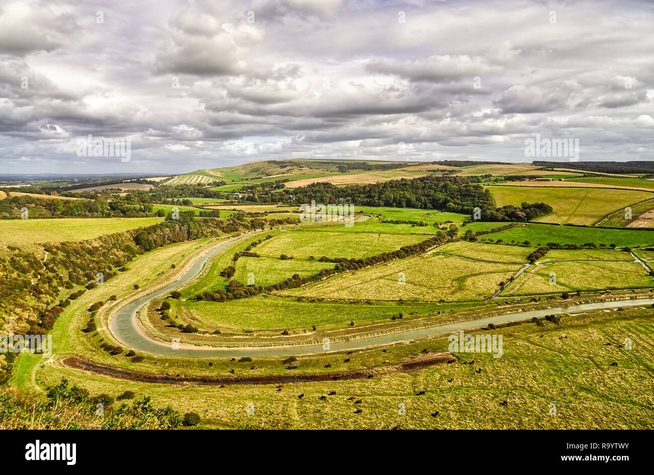 Une vue de la vallée de la rivière Cuckmere dans l'East Sussex, Angleterre du Sud. Banque D'Images