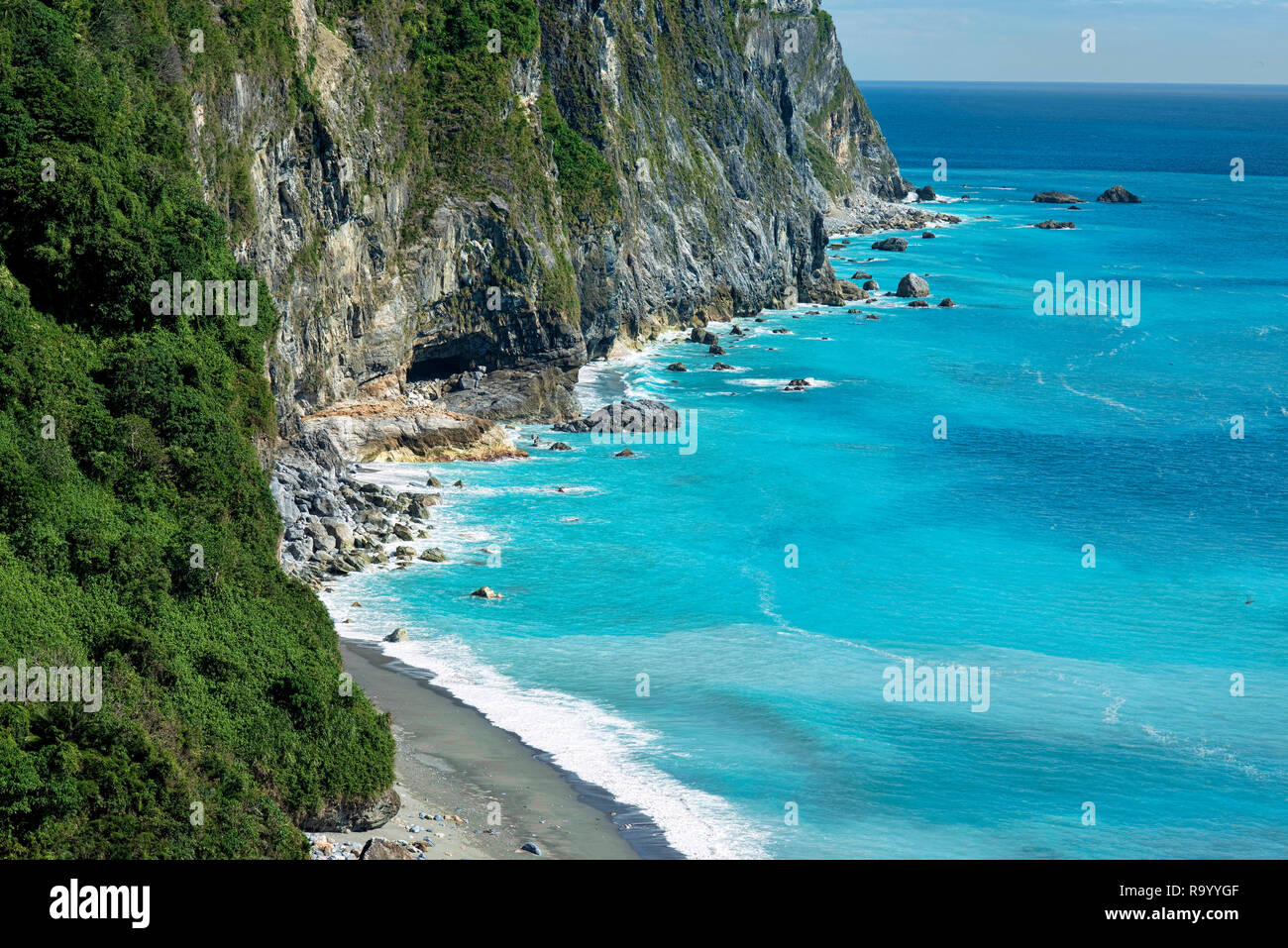 Chingshui falaises de l'océan sont les plus hautes falaises côtières à Taiwan. Banque D'Images