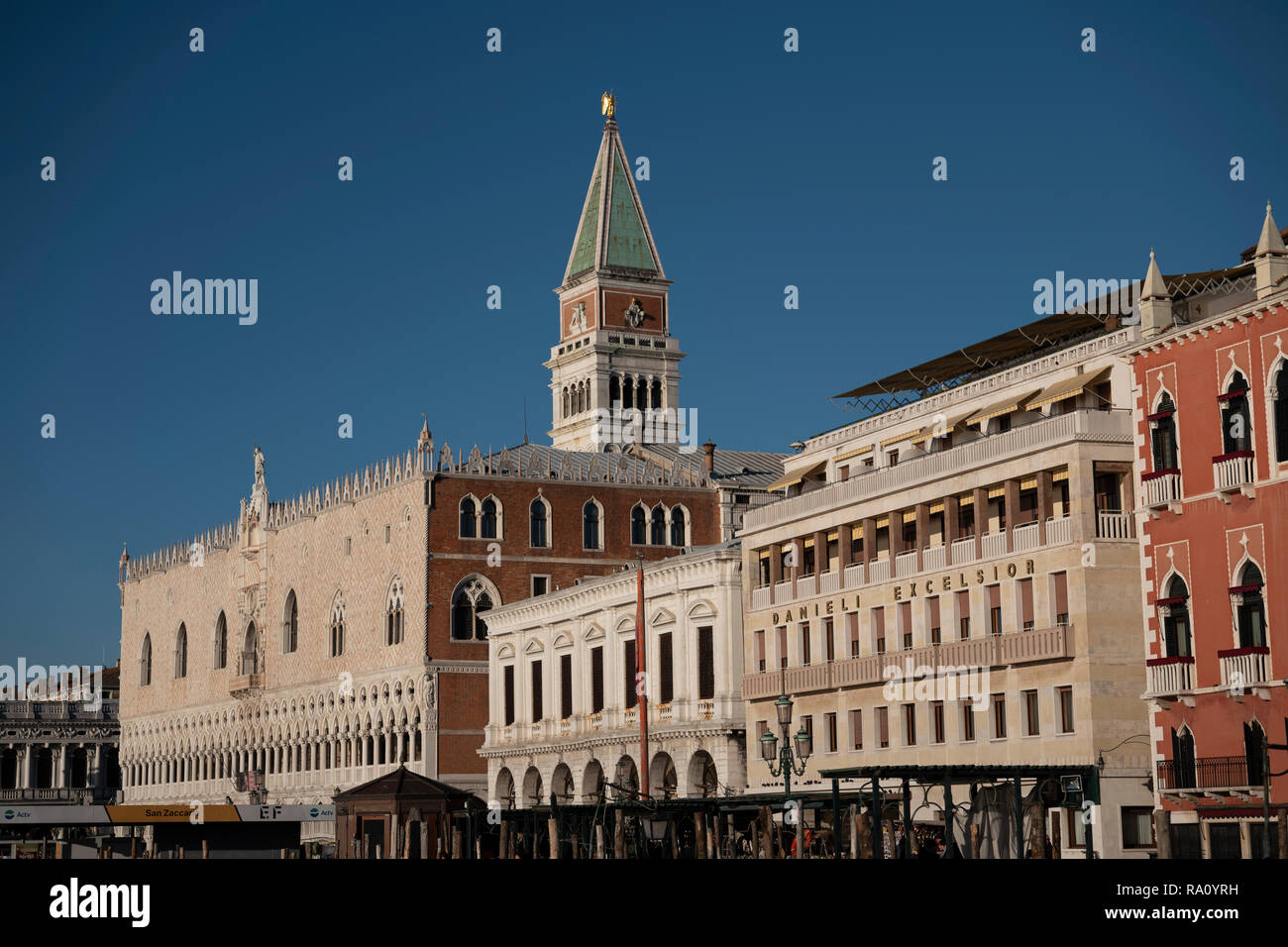 La place Saint-Marc, Venise, Italie. Banque D'Images