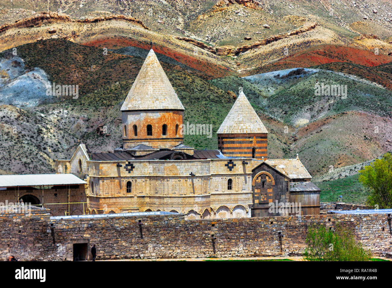 Monastère Saint Thaddeus dans Chalderan ou Qara kilisa,au nord ouest de l'Iran Banque D'Images Monastère Saint Thaddeus dans Chalderan ou Qara kilisa,au nord ouest de l'Iran Banque D'Images