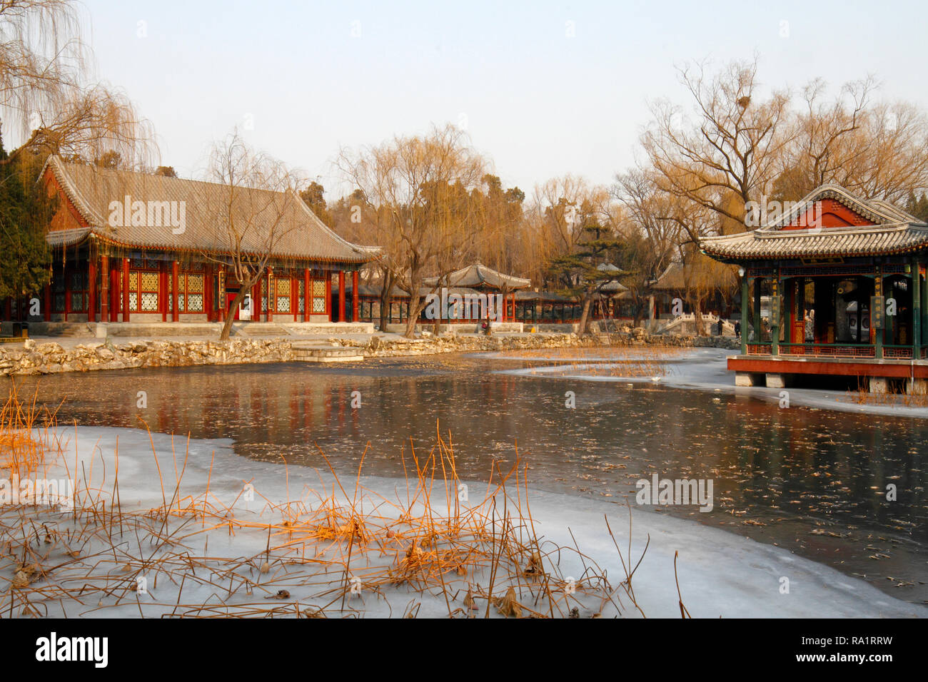 Jardin de la vertu et de l'humanité. Il de Yuan. Summer palace, Beijing, République populaire de Chine. Banque D'Images