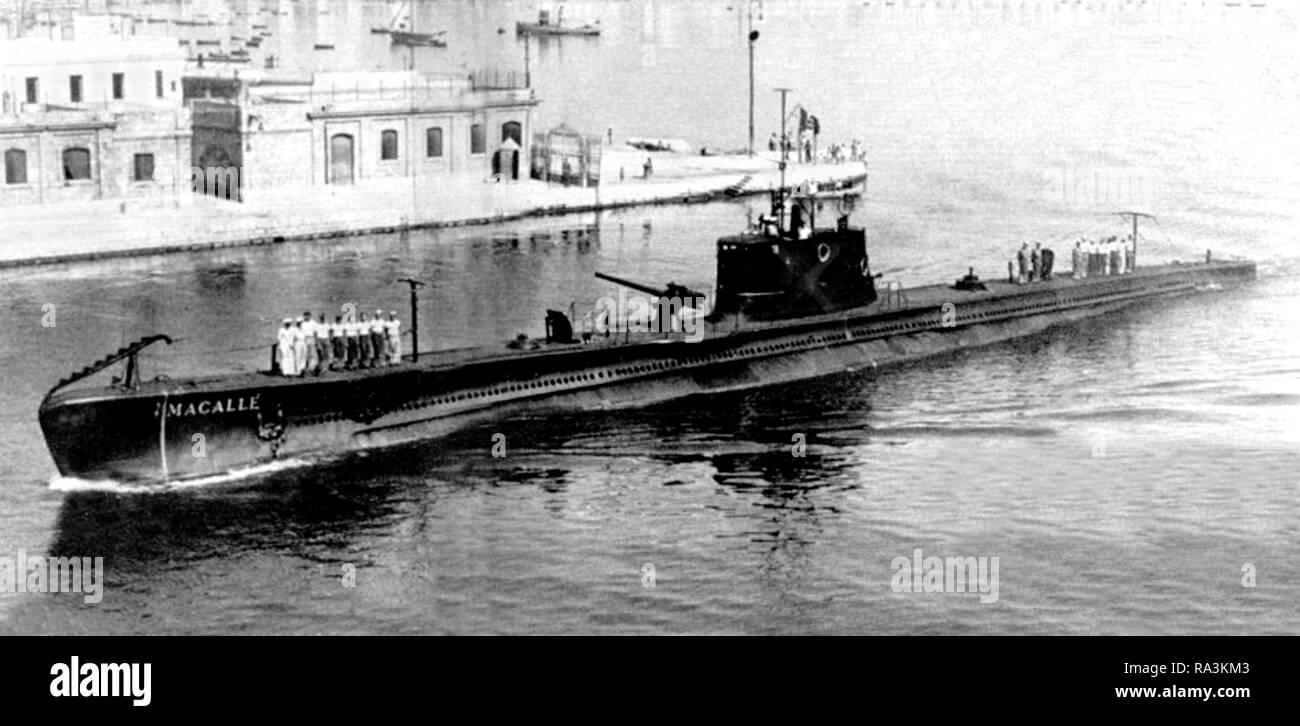 Sous-marin italien - RIN Macalle à Taranto ca. 1936-1940 Banque D'Images