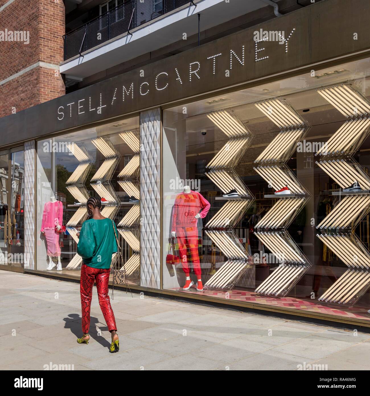 Boutique de créateur de mode de Stella Mc Cartney, Kensington, Londres, Royaume-Uni Banque D'Images