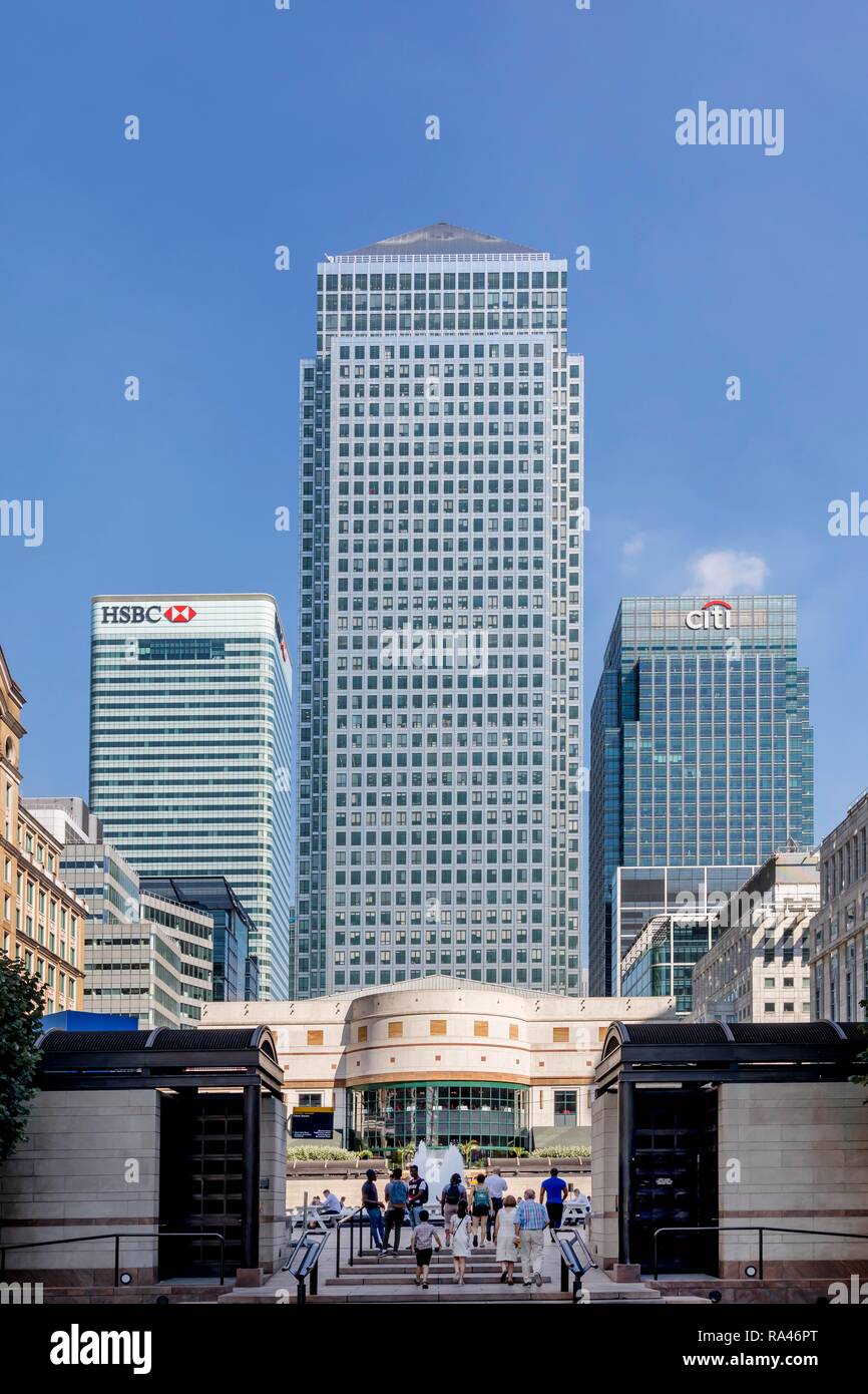 Canary Wharf Tower, siège de Citi Bank Citigroup au centre et le siège de la banque HSBC, quartier financier et bancaire Banque D'Images