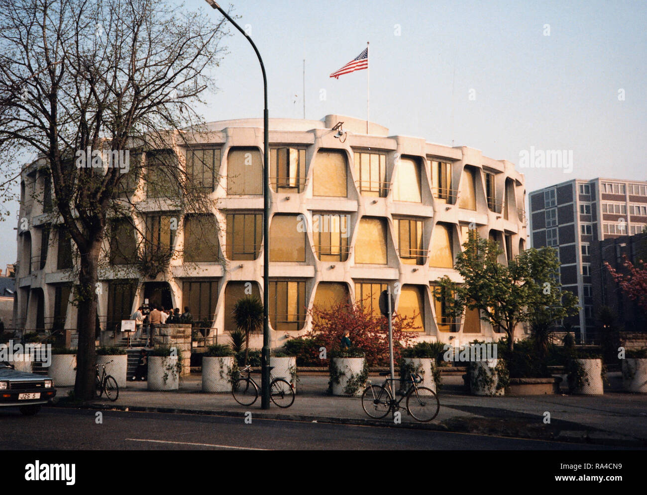 Les ambassades consulats et bâtiments de la chancellerie - Irlande - Dublin - Ambassade des États-Unis 1987 Banque D'Images