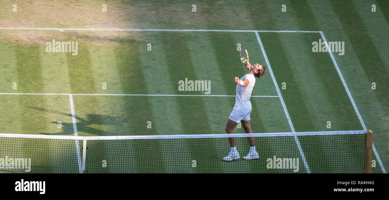 09 juillet 2018. Les Championnats de tennis de Wimbledon 2018 tenue à l'All England Lawn Tennis et croquet Club, Londres, Angleterre, Royaume-Uni. Rafael Nadal (ESP Banque D'Images