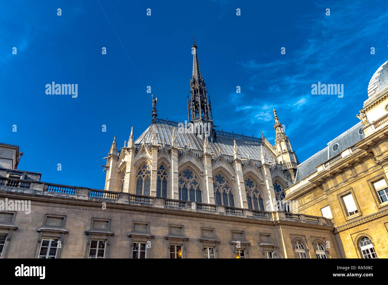 La Sainte-Chapelle est une chapelle royale de style gothique, dans le Palais de la Cité médiévale , Paris , un joyau de la période gothique rayonnant Banque D'Images