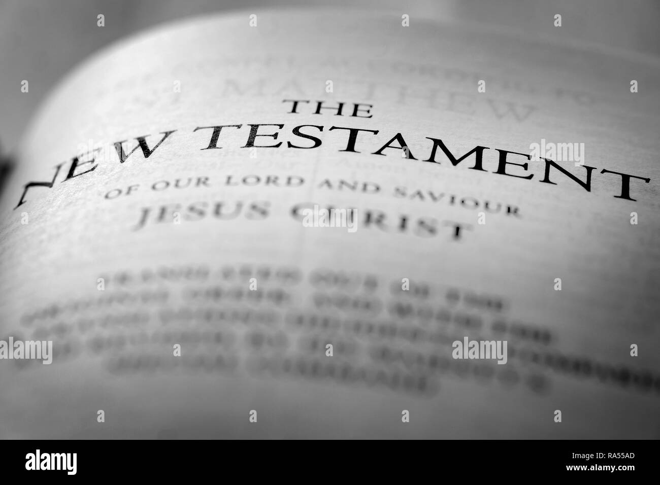 Bible Nouveau Testament Doctrine Chrétienne Évangile Banque D'Images