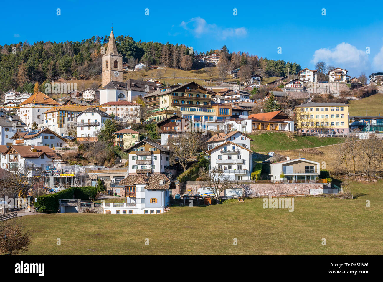 San Genesio, village idyllique près de Bolzano. Trentin-haut-Adige, Italie. Banque D'Images