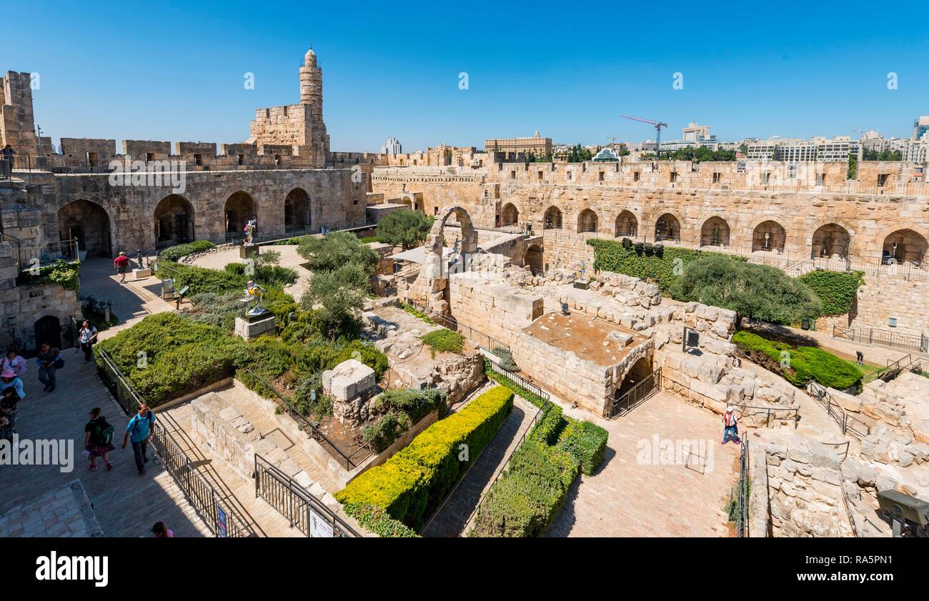 Ruines d'une citadelle, la citadelle de David, Tour de David, l'ancien mur de la ville, Jérusalem, Israël Banque D'Images