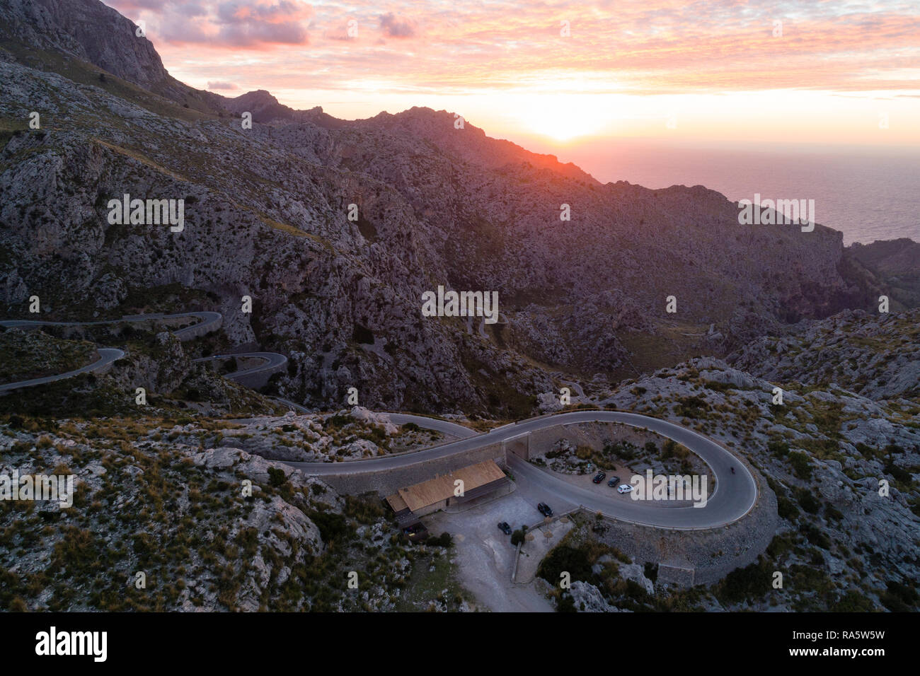 Sa Calobra Road, au crépuscule, l'un des plus pittoresques et spectaculaires au monde, l'île de Majorque, Espagne Banque D'Images