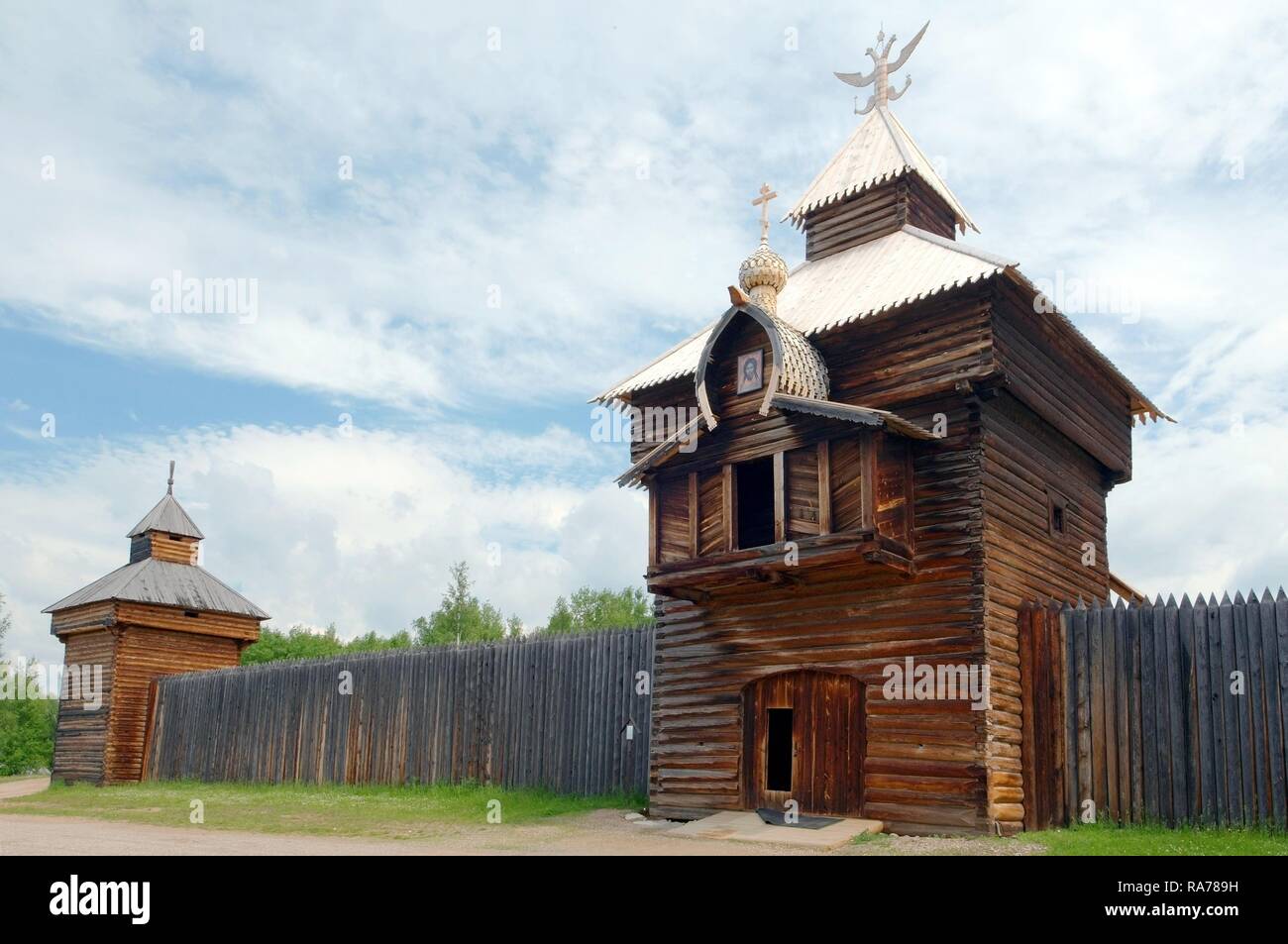 La tour Spassky de la prison Ylym, 1667, Irkoutsk et architectural du Musée Ethnographique Taltsy', 'règlement de Talzy Banque D'Images