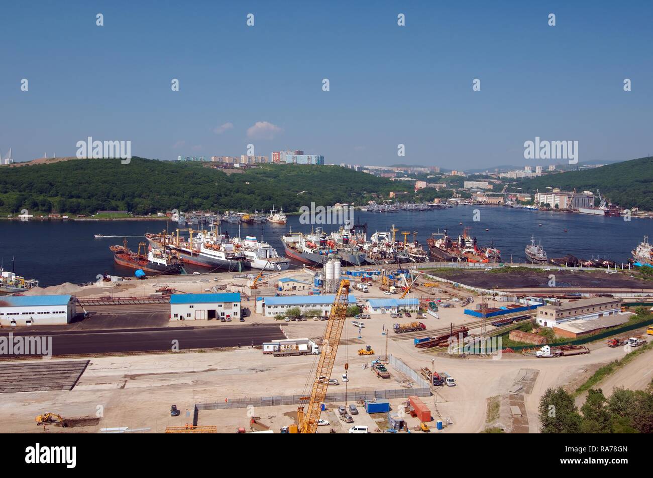 Port, Vladivostok, Primorsky Krai, Russie Banque D'Images