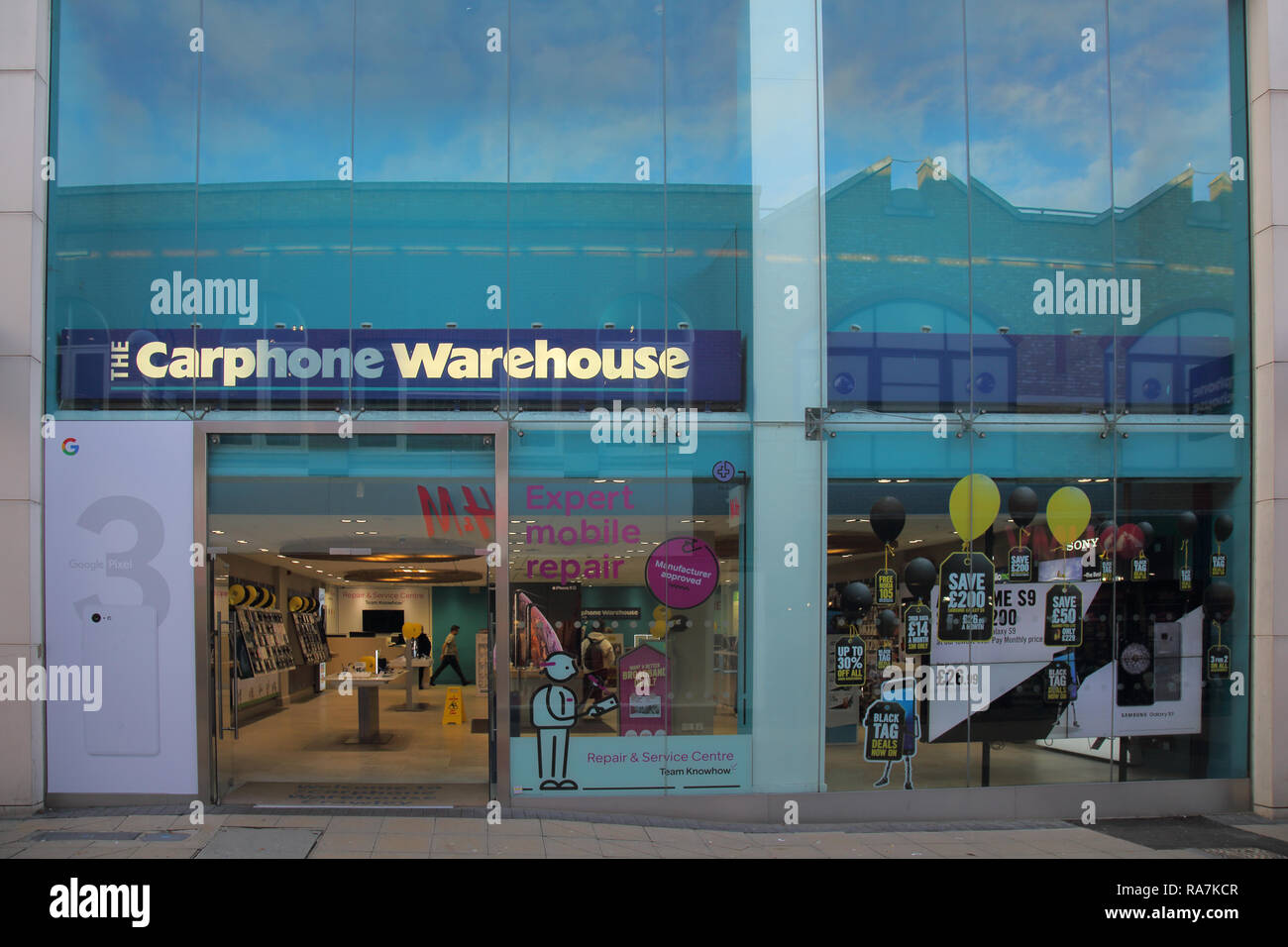 Carphone Warehouse store en centre-ville de Crawley West Sussex Banque D'Images