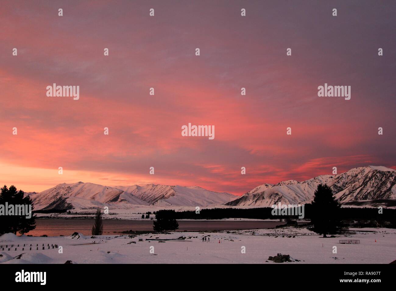 Le lac Tekapo Coucher du Soleil Banque D'Images