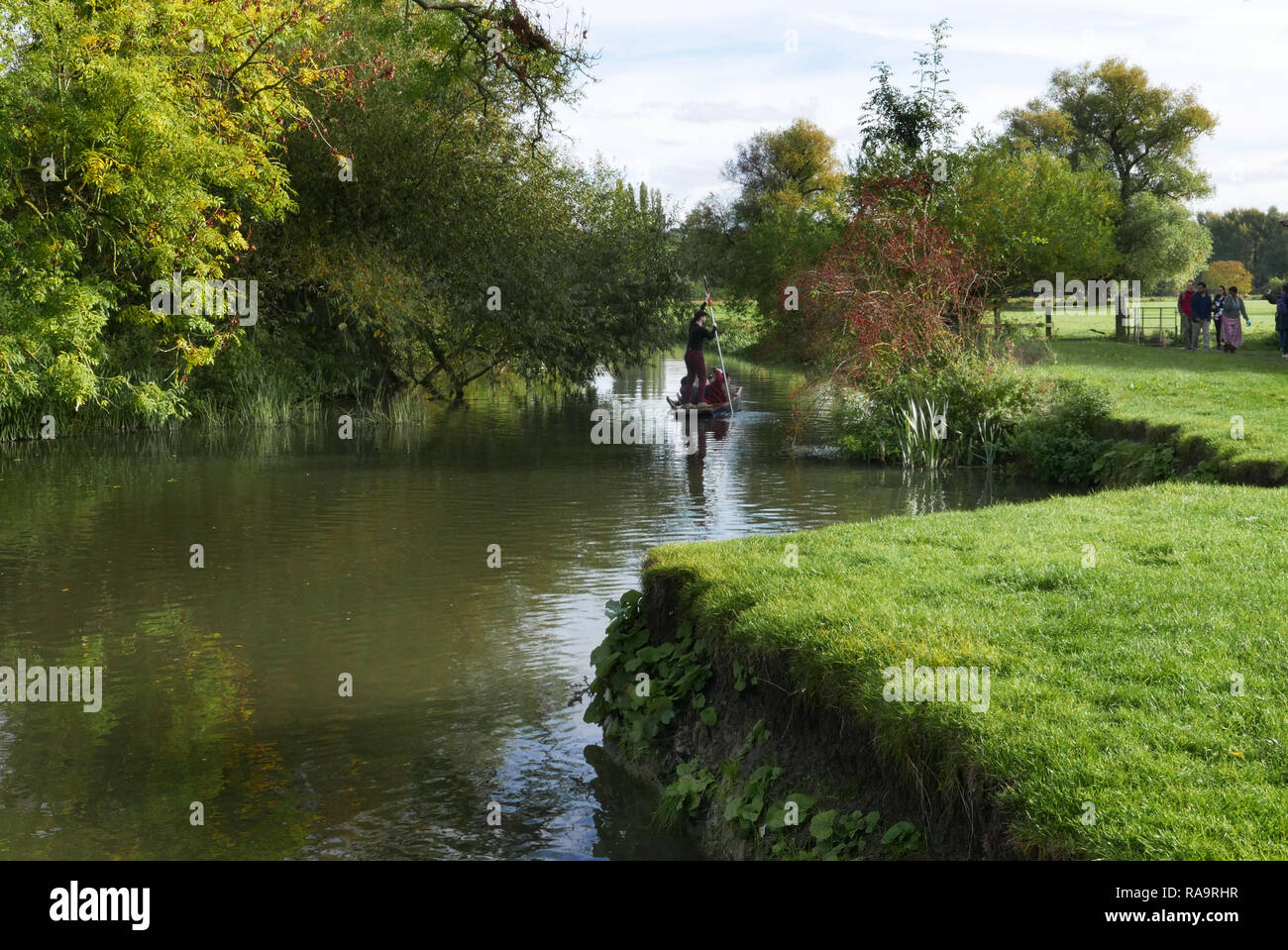 Punt sur la rivière Cam, le long du chemin entre Cambridge et Grantchester Banque D'Images