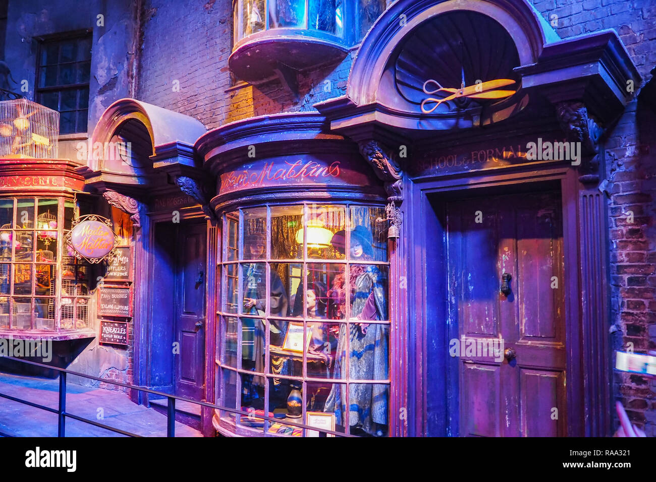 Warner Bros Studio Tour - The Making of Harry Potter est une attraction publique à Leavesden, Londres, Royaume-Uni qui préserve et met en valeur l'emblématique accessoires. Banque D'Images