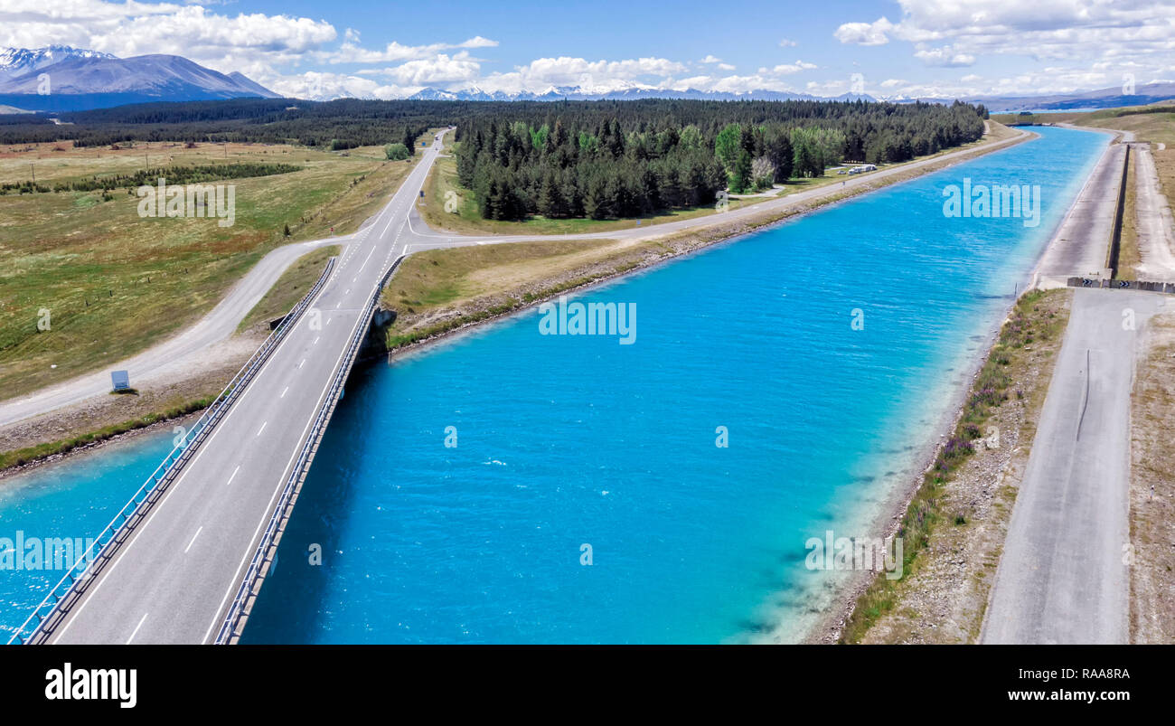 Ohau UNE Hydroelectri Canaux à Twizel, Aoraki, Mount Cook, Nouvelle-Zélande, île du Sud, Nouvelle-Zélande Banque D'Images