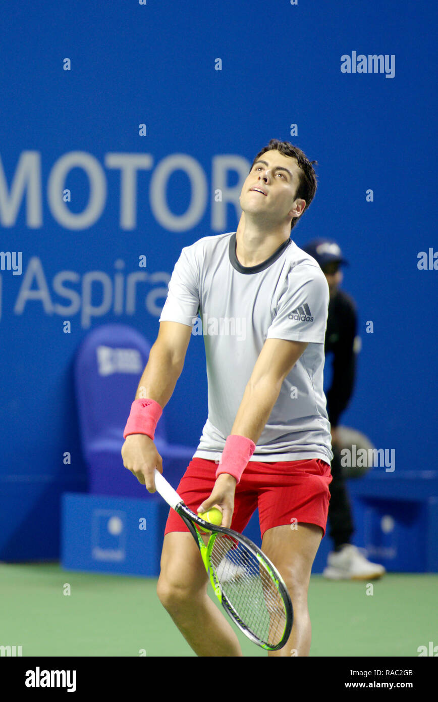 Pune, Inde. 3e janvier 2019. Jaume Munar d'Espagne en action dans le troisième quart de finale des célibataires compétition à Tata ouvrir le tournoi de tennis ATP de Maharashtra à Pune, en Inde. Credit : Karunesh Johri/Alamy Live News Banque D'Images