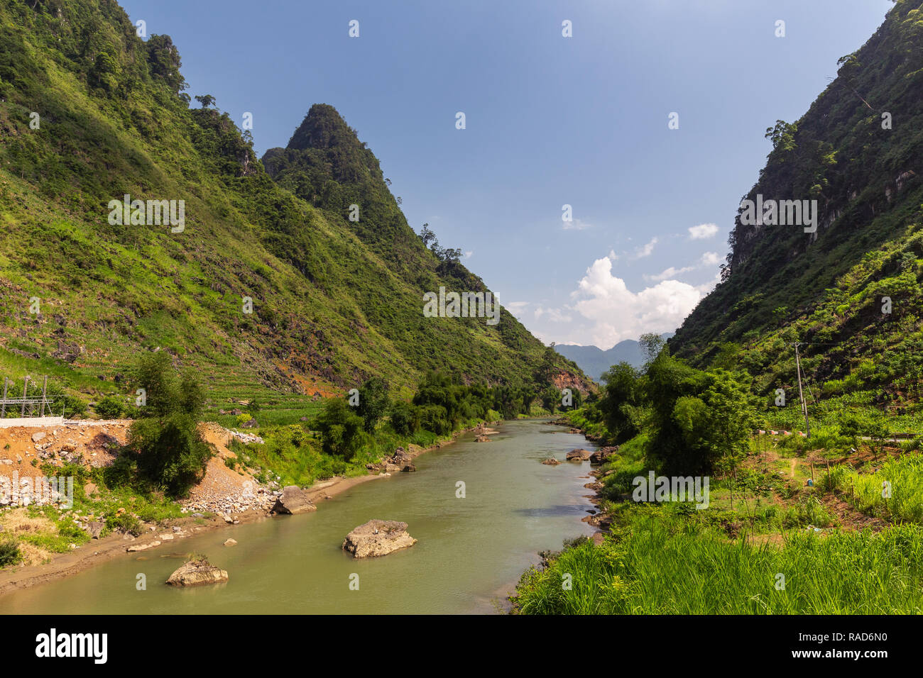 Nho Que Rivière, plateau karstique de Dong Van, Province de Ha Giang, Vietnam, Asie Banque D'Images